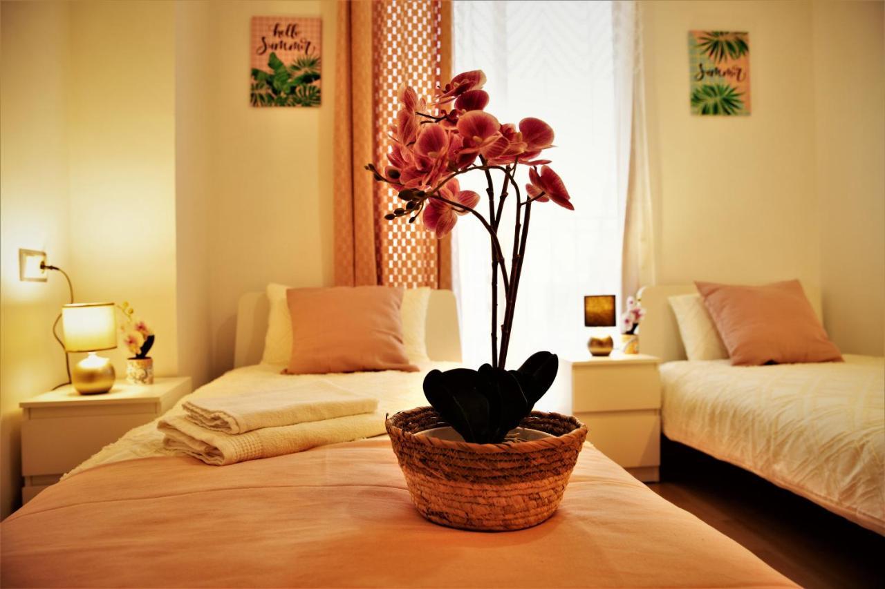 Penthouse Duplex In A 4 Floors Spanish House -8 Min To Center By Metro Valencia Bagian luar foto