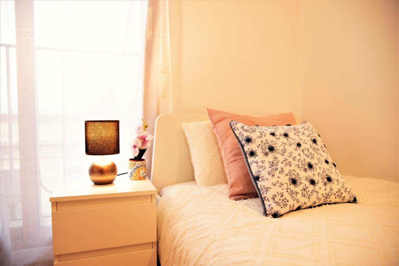 Penthouse Duplex In A 4 Floors Spanish House -8 Min To Center By Metro Valencia Bagian luar foto